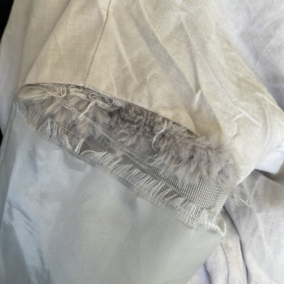 Fuzzy happy sad top - Picture 4 of 4